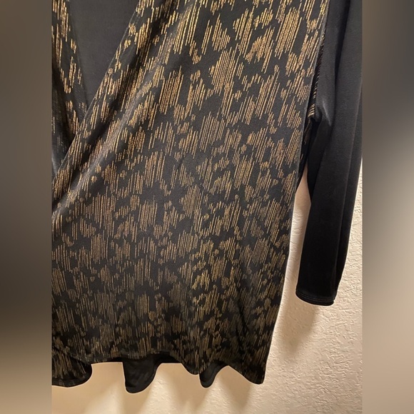 Chico's Travelers Black Open Front Cardigan With Gold Deco Print Size 1 (M) - Picture 5 of 7